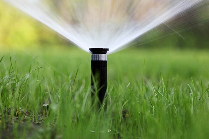 Advantages of an Automatic Sprinkler System